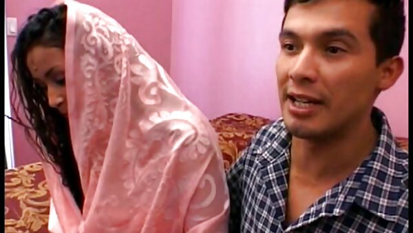 Perempuan murah berambut perang panas Camryn Cross lucah budak kecil sangat menyenangkan untuk ditiduri